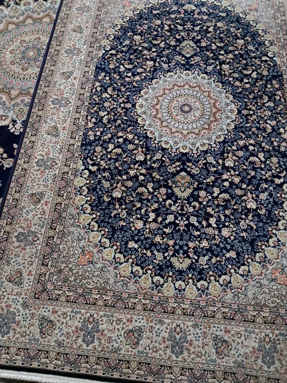 یدونه۱۲ یدونه۴ سورمه ای ۱۲۰۰شانه۳۶۰۰تراکم ست هم|فرش|تهران, فلاح|دیوار