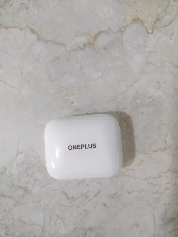 ایرپاد|صوتی و تصویری|کیش, |دیوار