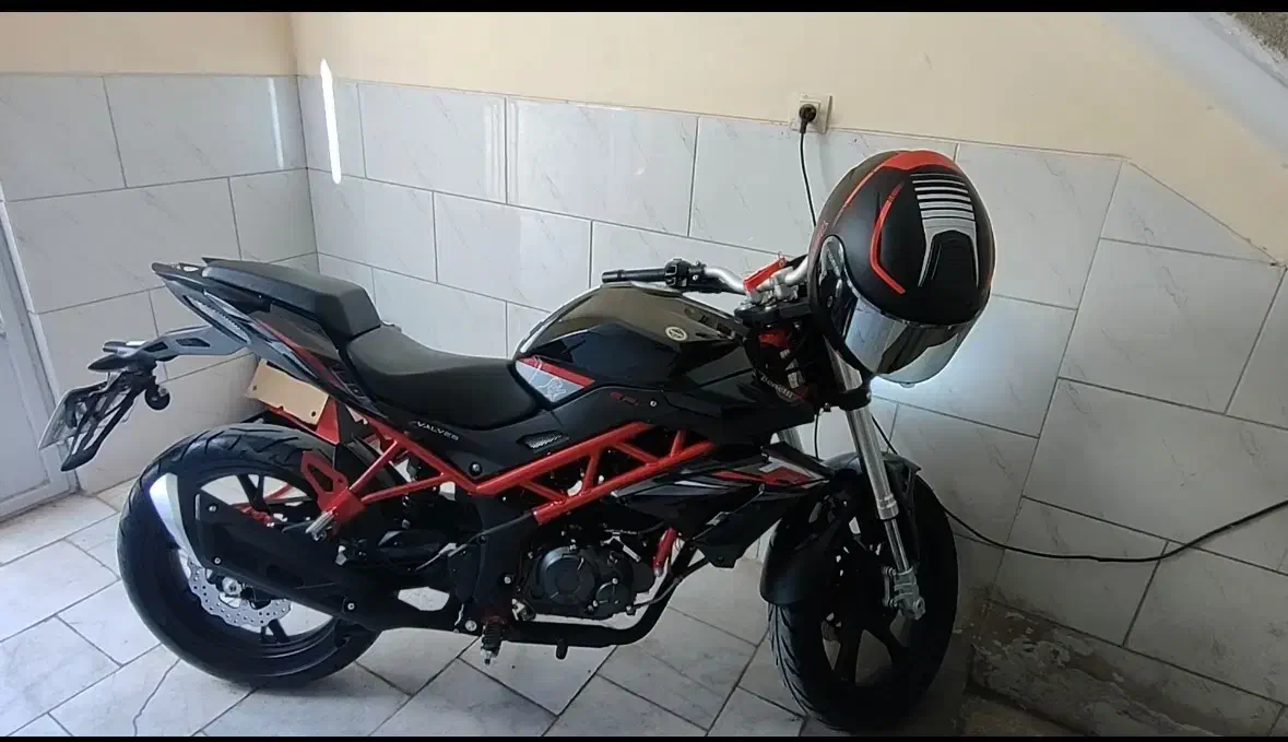 موتور بنلی ۱۵۰|موتورسیکلت|کرمان, |دیوار