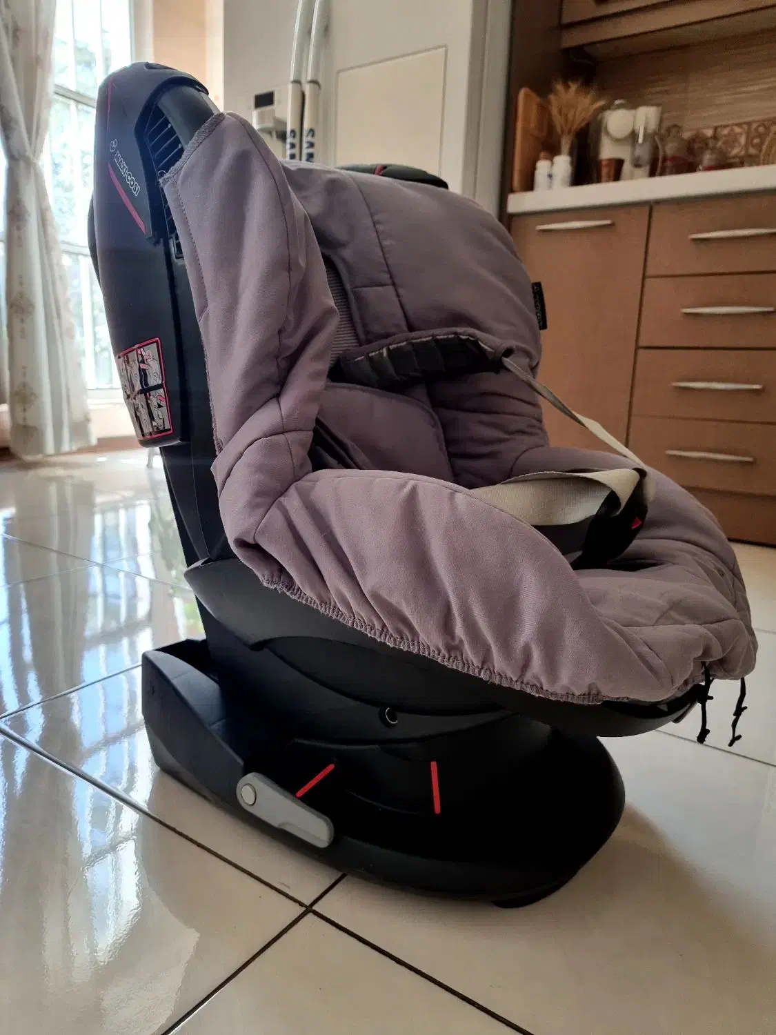 صندلی کودک خودرو Maxi Cosi|تخت و صندلی بچه|تهران, پاسداران|دیوار