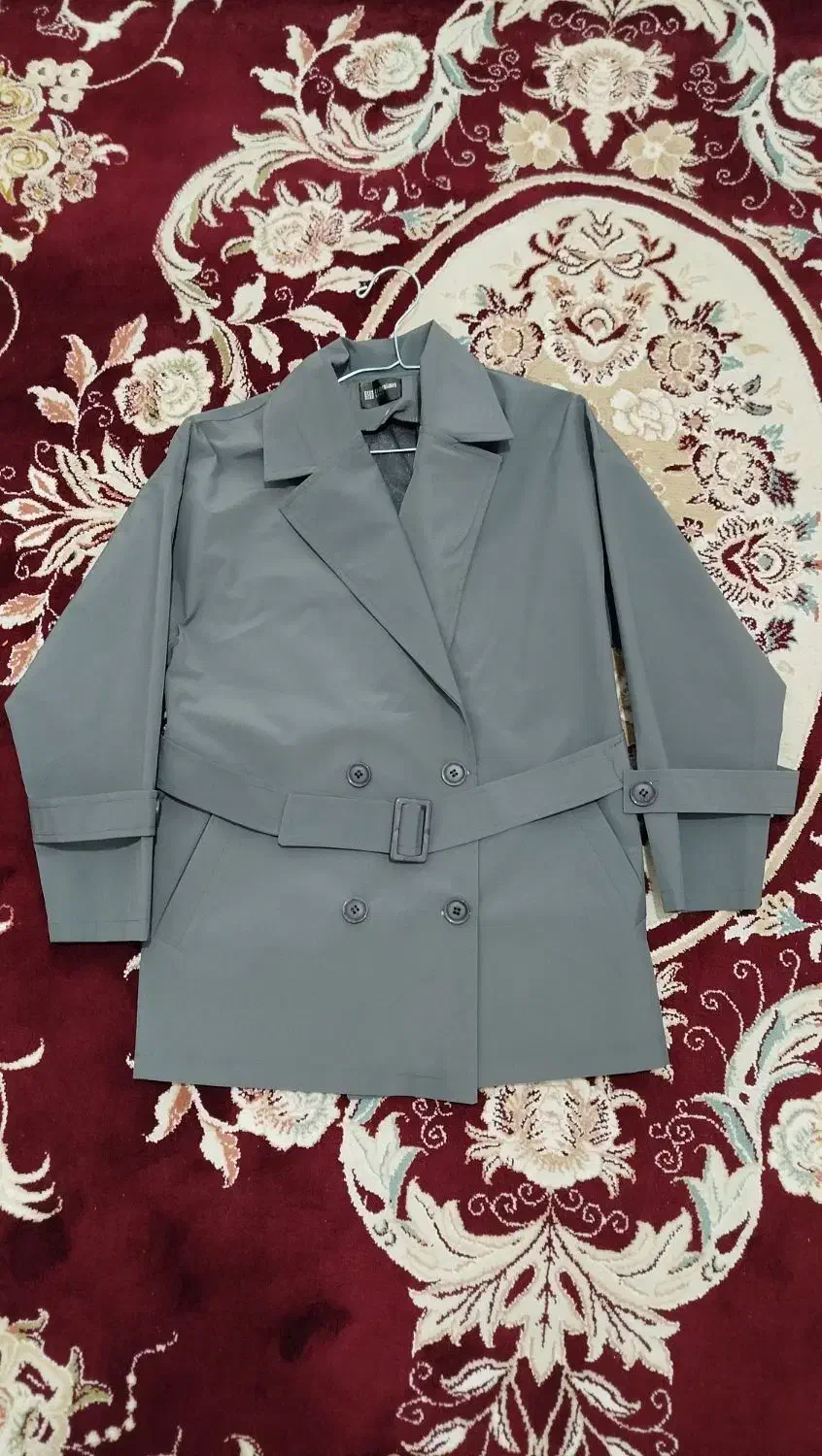 پالتو بارونی نو نو|لباس|یاسوج, |دیوار