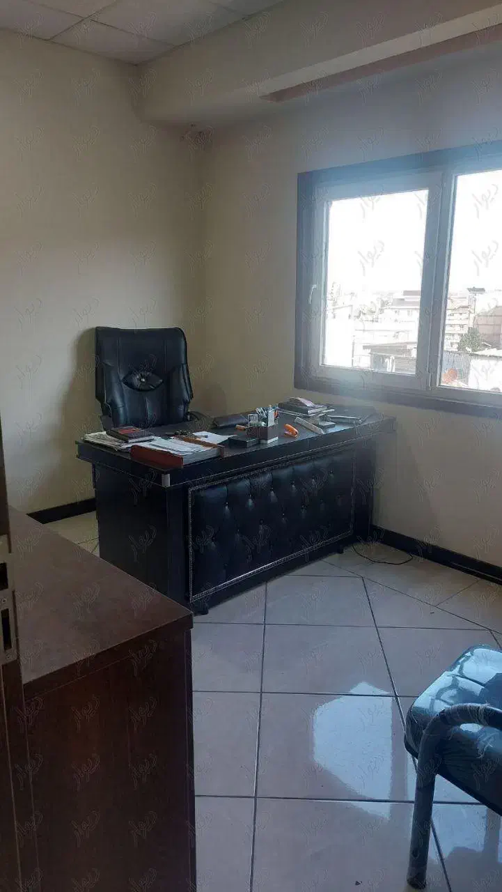 واحد تجاری براصلی شیشه گران ساختمان تریتا|فروش دفتر کار، اتاق اداری، مطب|لاهیجان, شیشه گران|دیوار