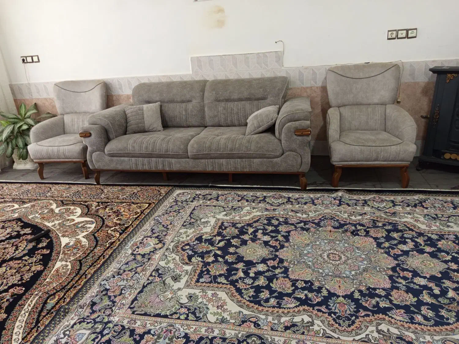 مبل تختخوابشو 8 نفره|مبلمان خانگی و میز عسلی|قلندر آباد, |دیوار