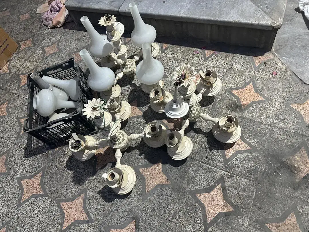 لوستر|لوستر و چراغ آویز|شیراز, طلاب|دیوار