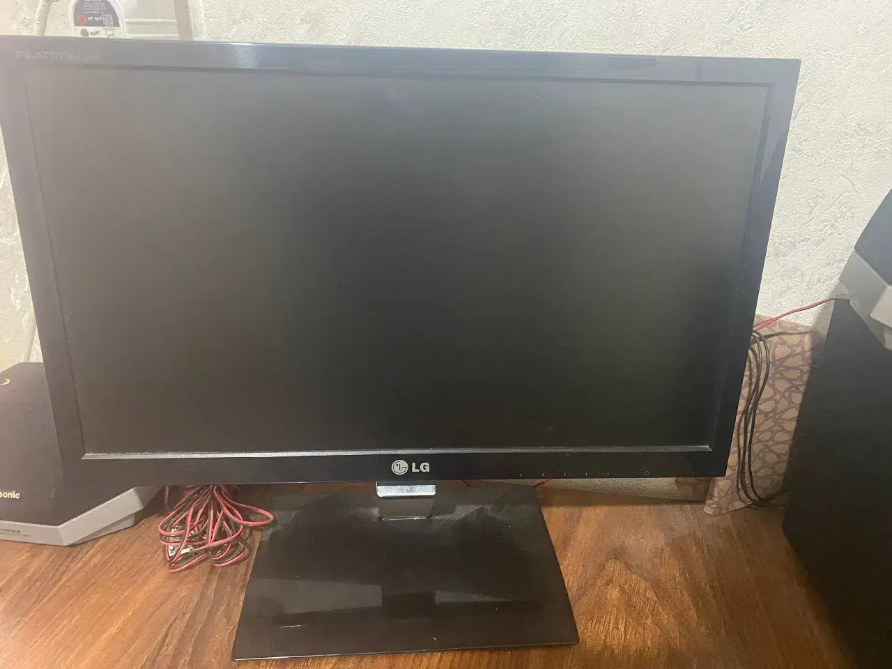 مانیتور LG|قطعات و لوازم جانبی رایانه|قدس, شهر‌قدس|دیوار