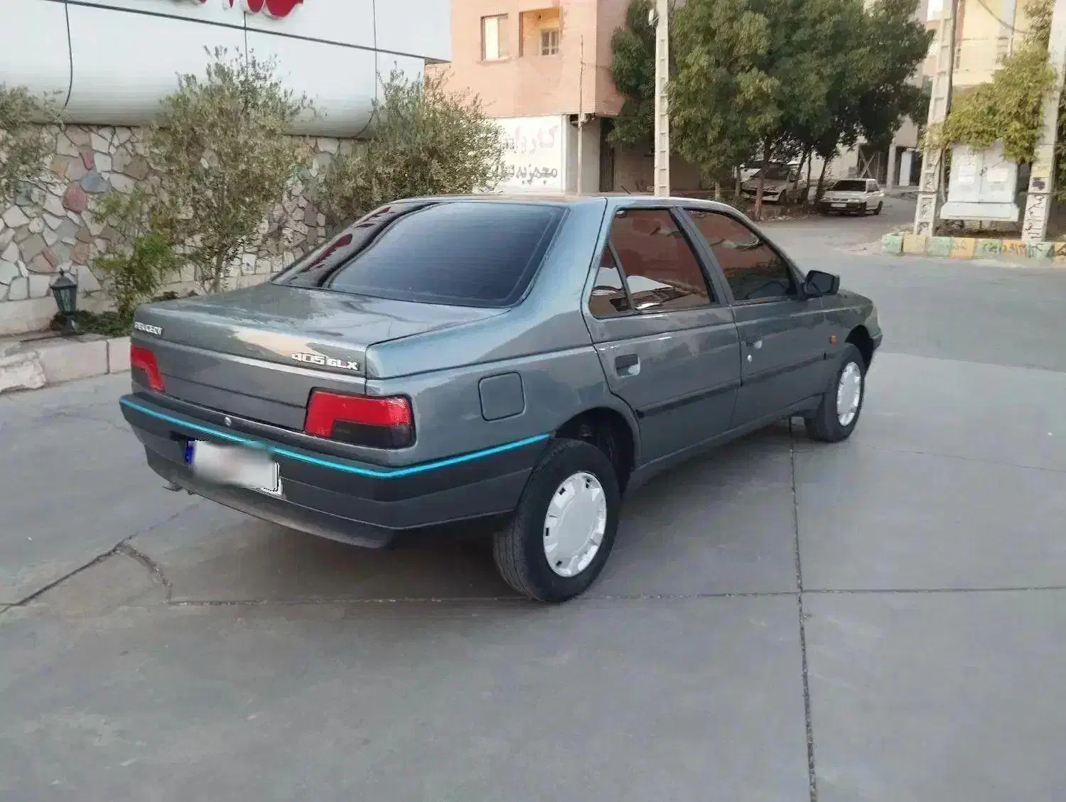 پژو 405|خودرو سواری و وانت|جیرفت, |دیوار