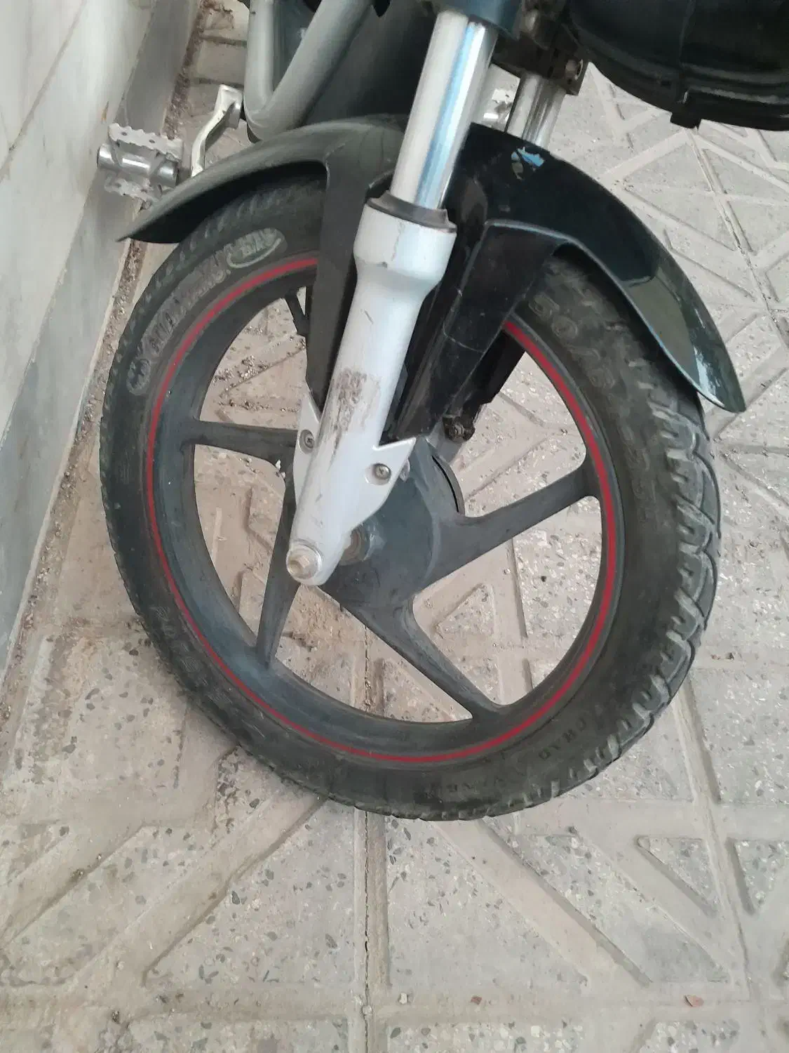 موتور برقی ثمین|موتورسیکلت|اندیشه, اندیشه فاز ۳|دیوار