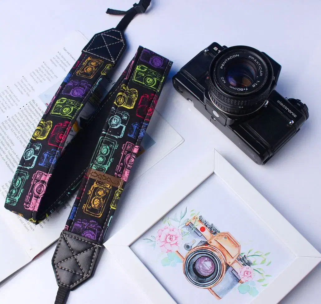 بند دوربین|دوربین عکاسی و فیلم‌برداری|کاشان, کوچه باسکول|دیوار