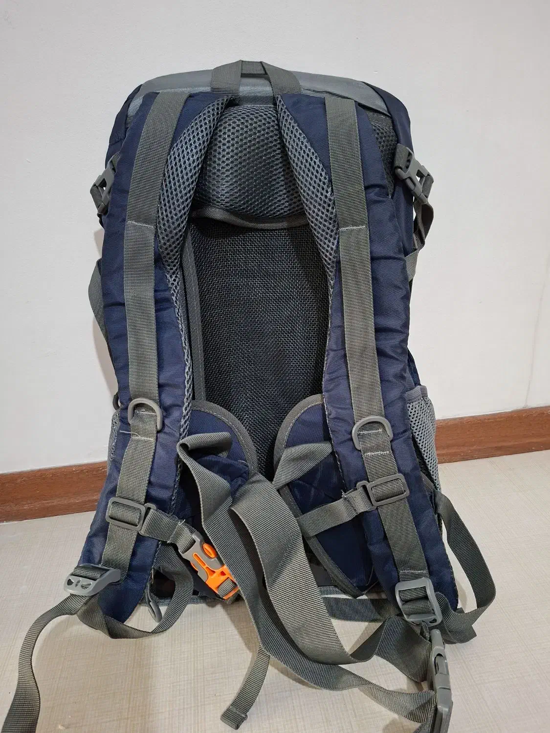 کوله پشتی کوهنوردی ادونتور|کیف، کفش، کمربند|پاکدشت, پاکدشت (مامازند)|دیوار