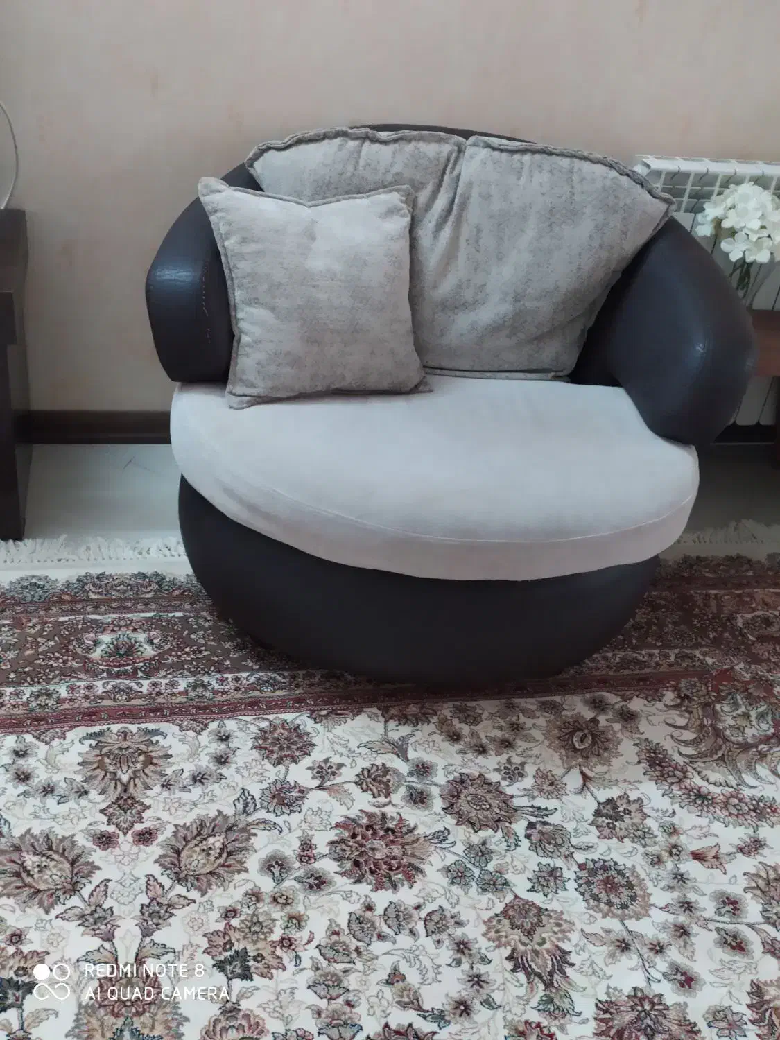 مبلمان راحتی نیم ست|مبلمان خانگی و میز عسلی|مشهد, چهارچشمه|دیوار