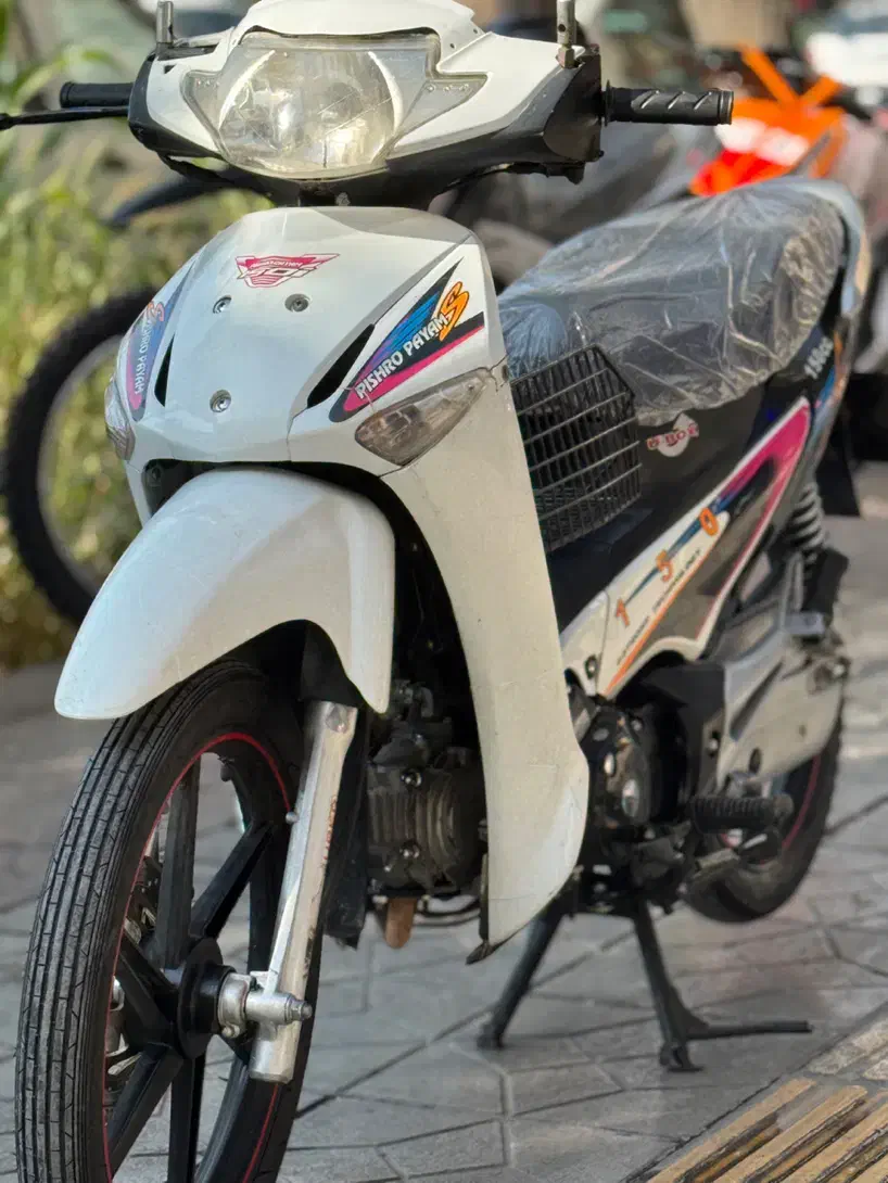 بی کلاج پیشرو ۱۵۰ اقساط|موتورسیکلت|اصفهان, عسگریه|دیوار