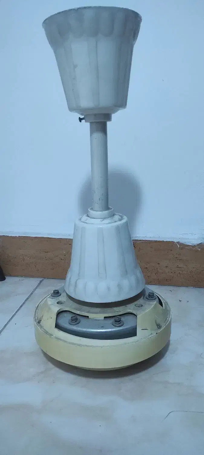 پنکه سقفی|پنکه و تصفیهکنندهٔ هوا|رشت, هلال احمر|دیوار