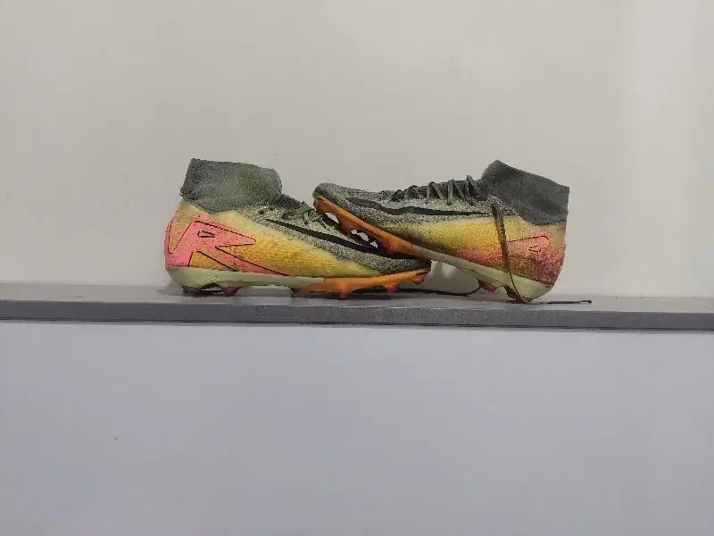 کفش فوتبال|کیف، کفش، کمربند|تهران, نارمک|دیوار