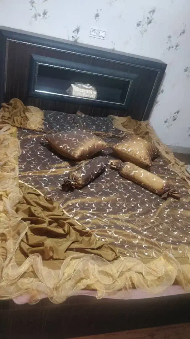 روتختی نو|سرویس روتختی|شیراز, فرهنگ شهر|دیوار