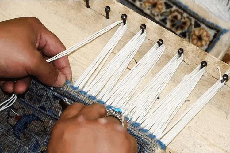 رفوکاری و رنگبرداری فرش درمحل|خدمات پیشه و مهارت|پرند, فاز ۲|دیوار