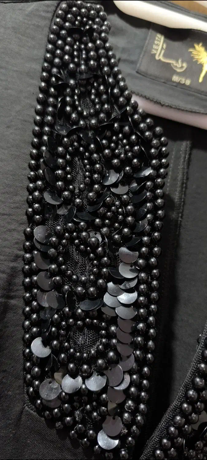 مانتو مجلسی|لباس|مشکین‌دشت, |دیوار