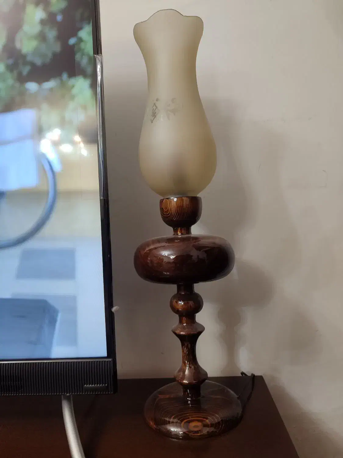 شعمدان|لوستر و چراغ آویز|تبریز, |دیوار