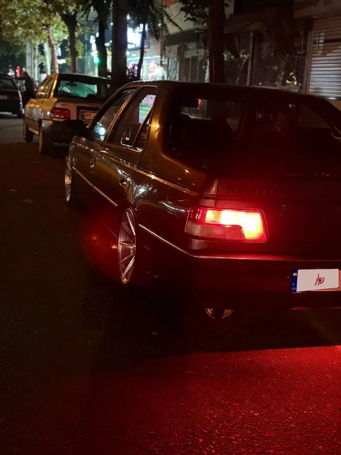 ماشین ۴۰۵|خودرو سواری و وانت|رشت, شهرک قدس|دیوار