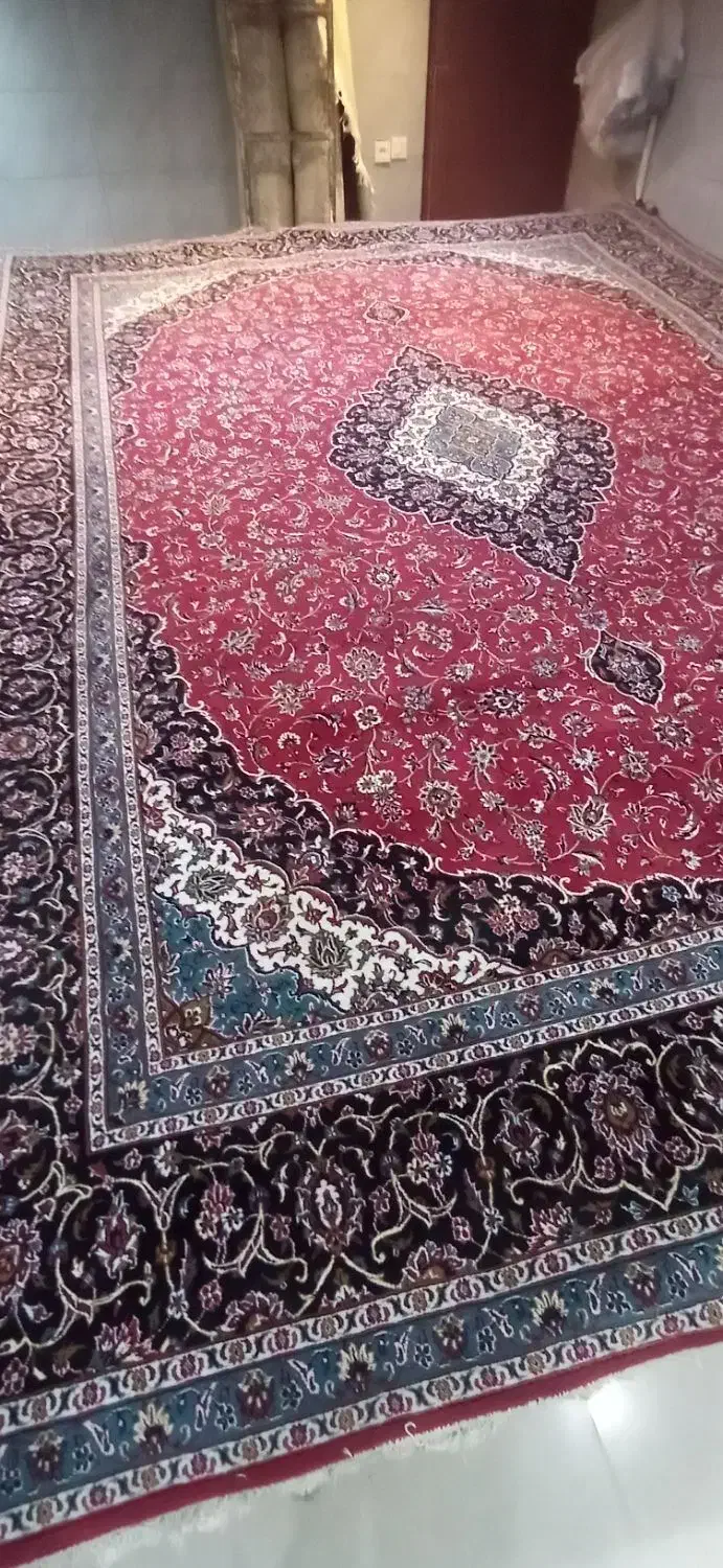 جفت 9متری زرشکی قیمت 3میلیون و پانصد|فرش|یزد, |دیوار