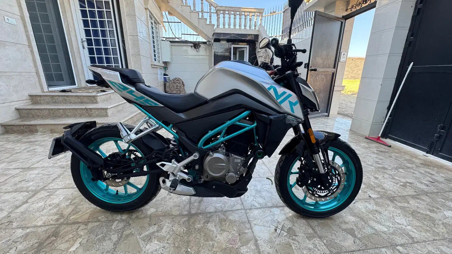 Cf nk 249|موتورسیکلت|گنبد کاووس, |دیوار