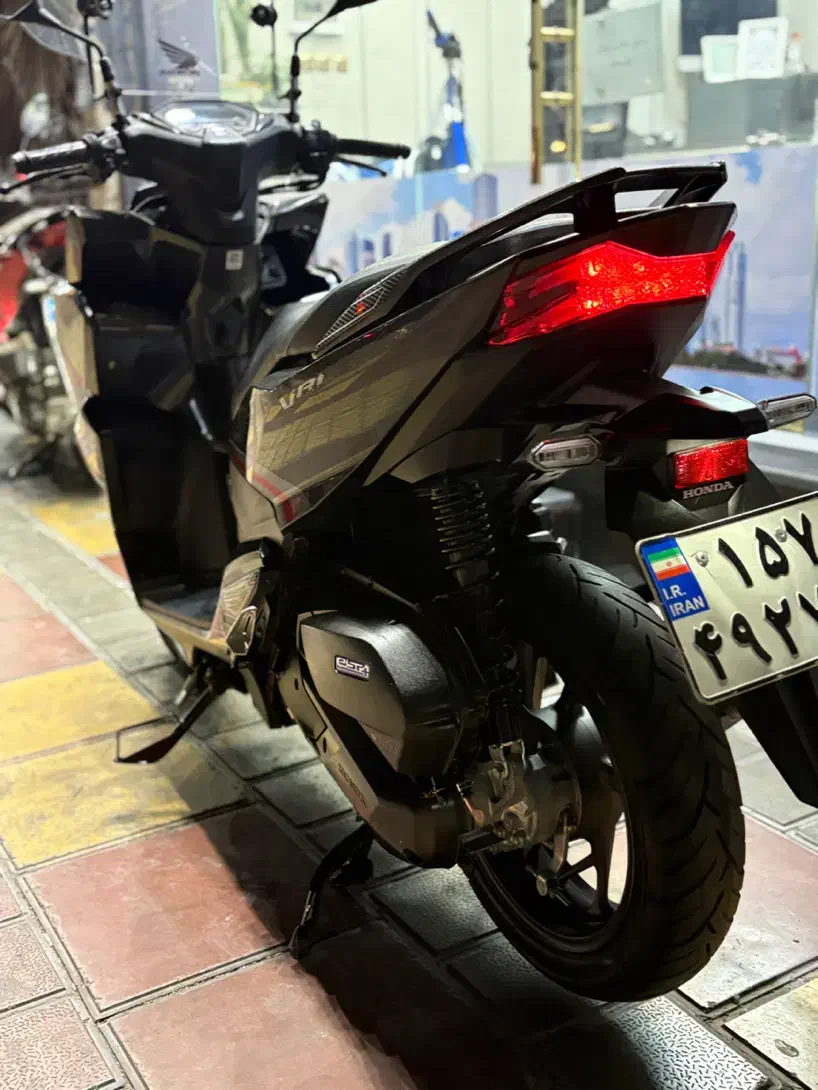 کلیک ۱۶۰ مدل ۱۴۰۱|موتورسیکلت|تهران, ابوذر|دیوار