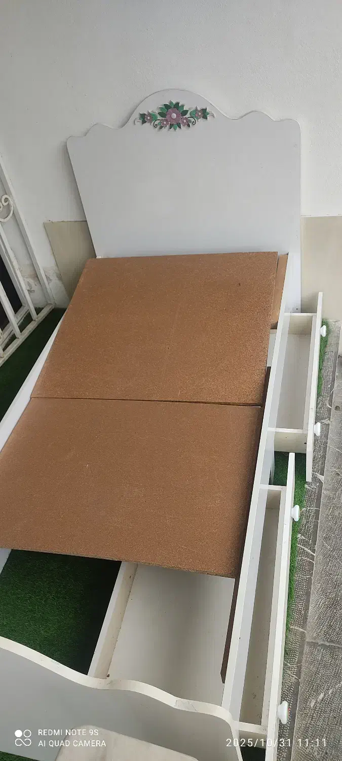 تخت و کمد|تخت و سرویس خواب|رامسر, |دیوار