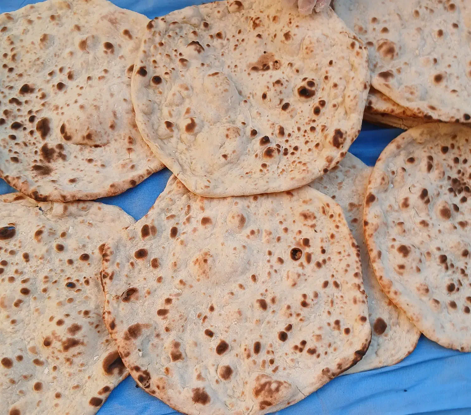 نان محلی|خوردنی و آشامیدنی|شوش, |دیوار