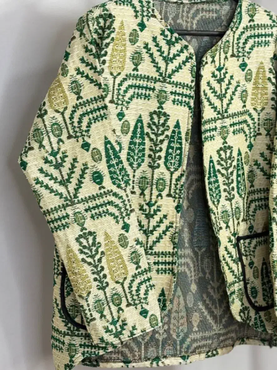 انواع لباس|لباس|خورموج, |دیوار