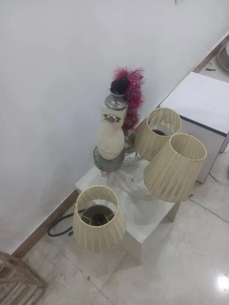 لوستر سه تیکه نو سالم بسیار زیبا|لوستر و چراغ آویز|اهواز, کیانشهر|دیوار