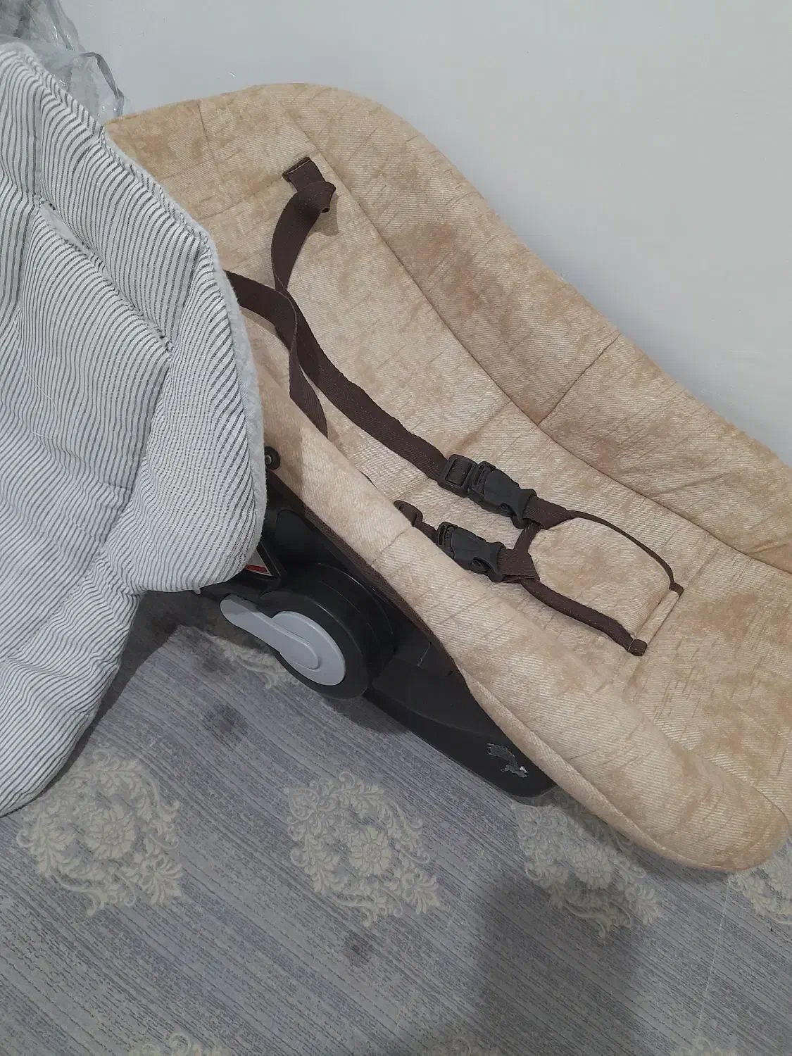 کریر سالم و نو|کالسکه و لوازم جانبی|ملایر, |دیوار