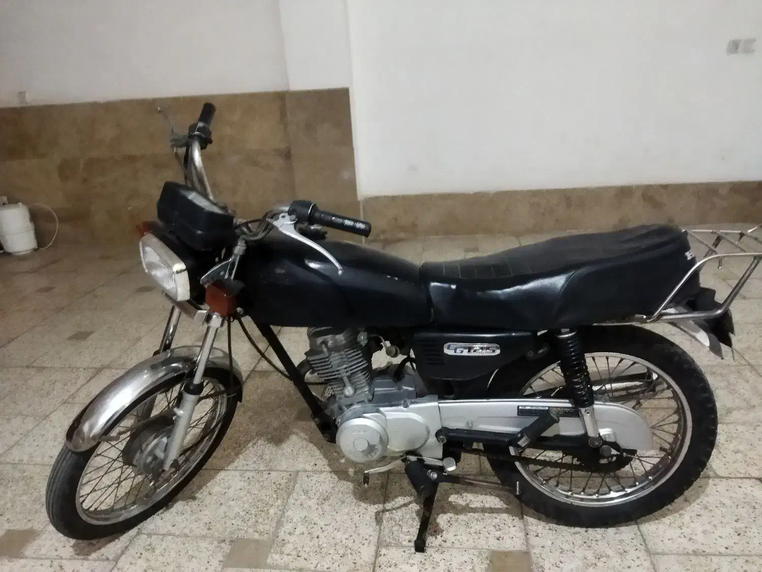 هوندا ۱۲۵|موتورسیکلت|قم, باغ شریفی|دیوار