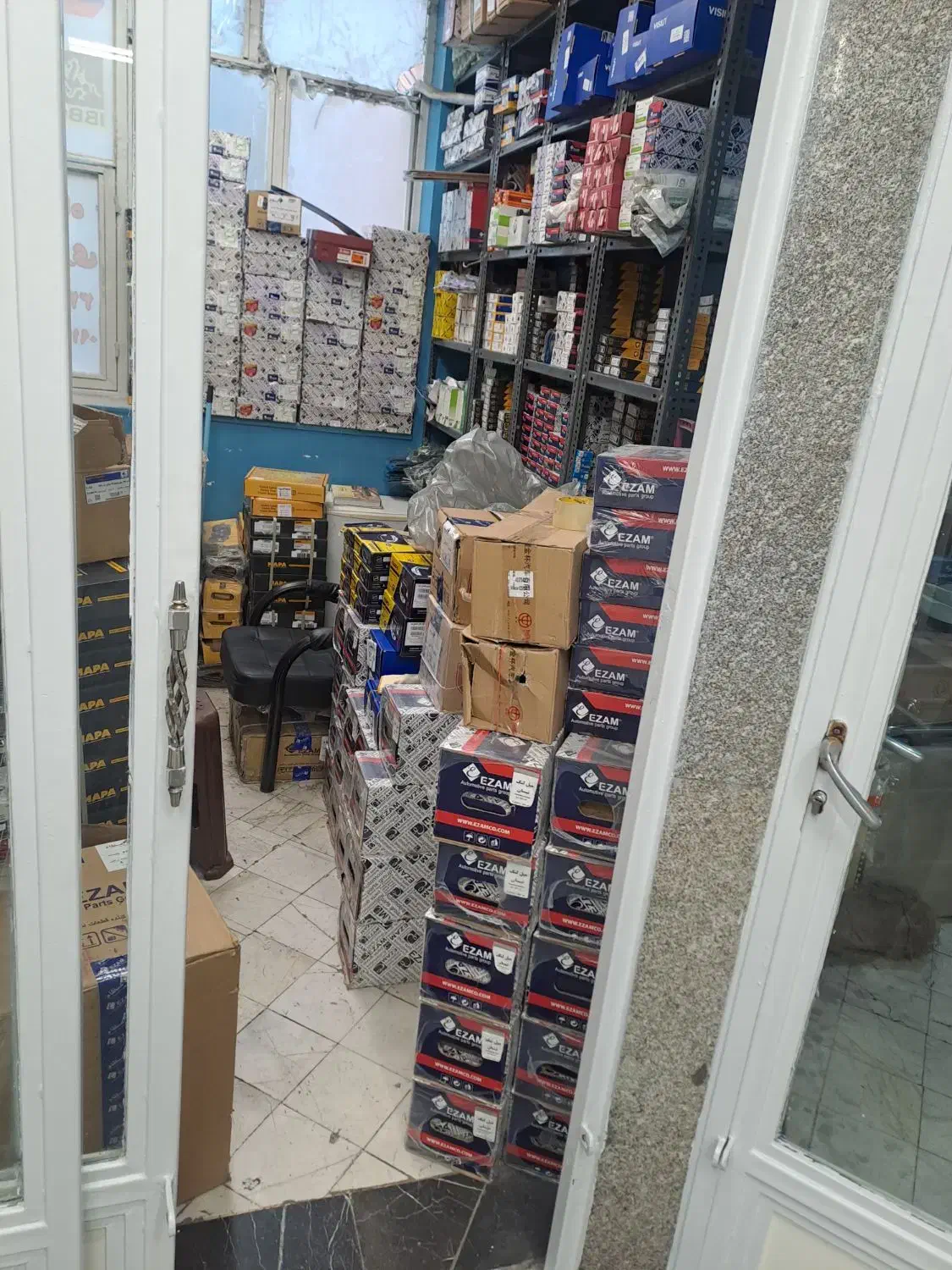 کمک فنر عظام و لوازم جلوبندی امیرنیا|قطعات یدکی و لوازم جانبی|تهران, بهارستان|دیوار