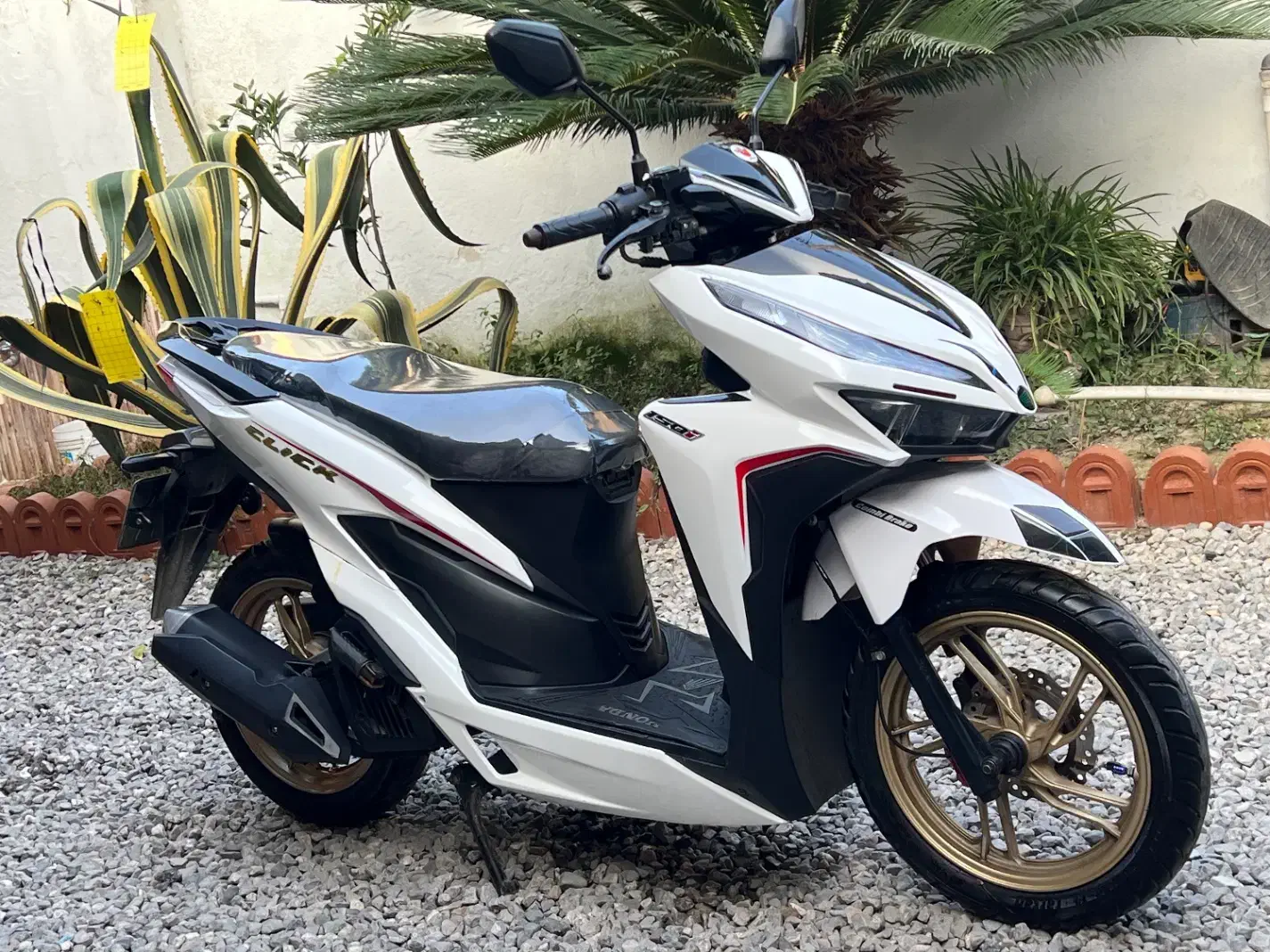 فروش طرح کلیک عروسک ۱۴۰۲ یا معاوضه با آیفون|موتورسیکلت|فریدونکنار, |دیوار