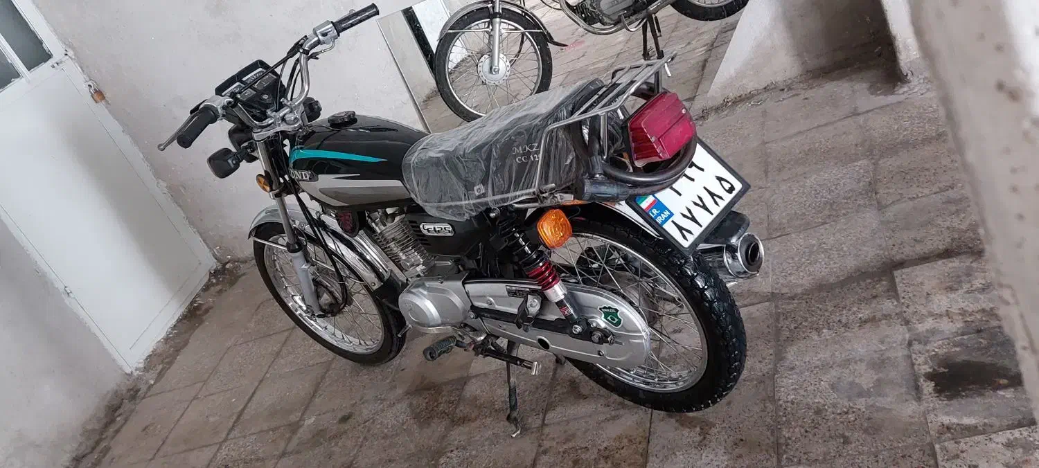 مدل ۹۳ نامی عروسک|موتورسیکلت|نهاوند, |دیوار