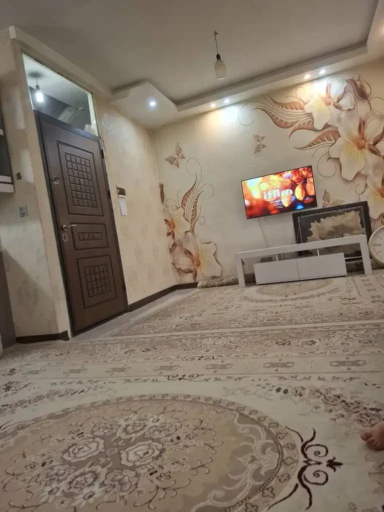 فروش خانه ویلایی ۳ طبقه|فروش خانه و ویلا|کرج, محمود آباد|دیوار