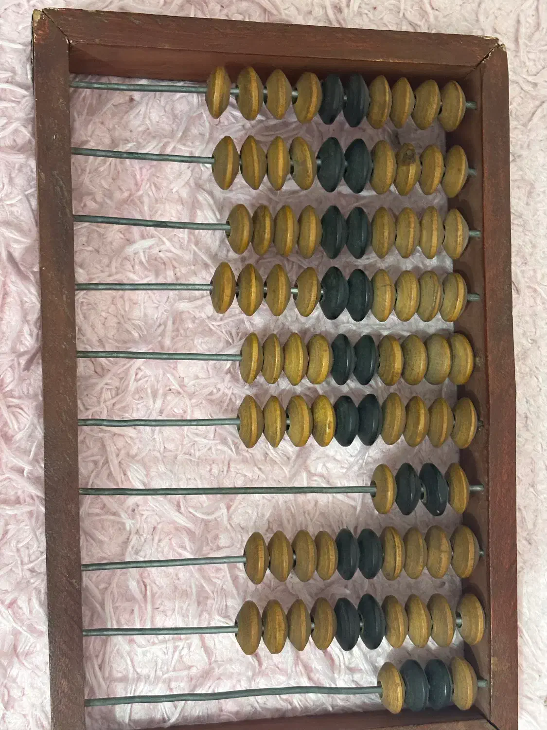 چرتکه قدیمی ۹۰ ساله|کلکسیون اشیاء عتیقه|رشت, گلباغ نماز|دیوار