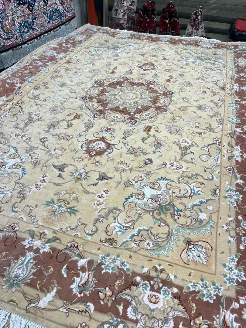 تک ۶ متری علیا|فرش|تبریز, |دیوار