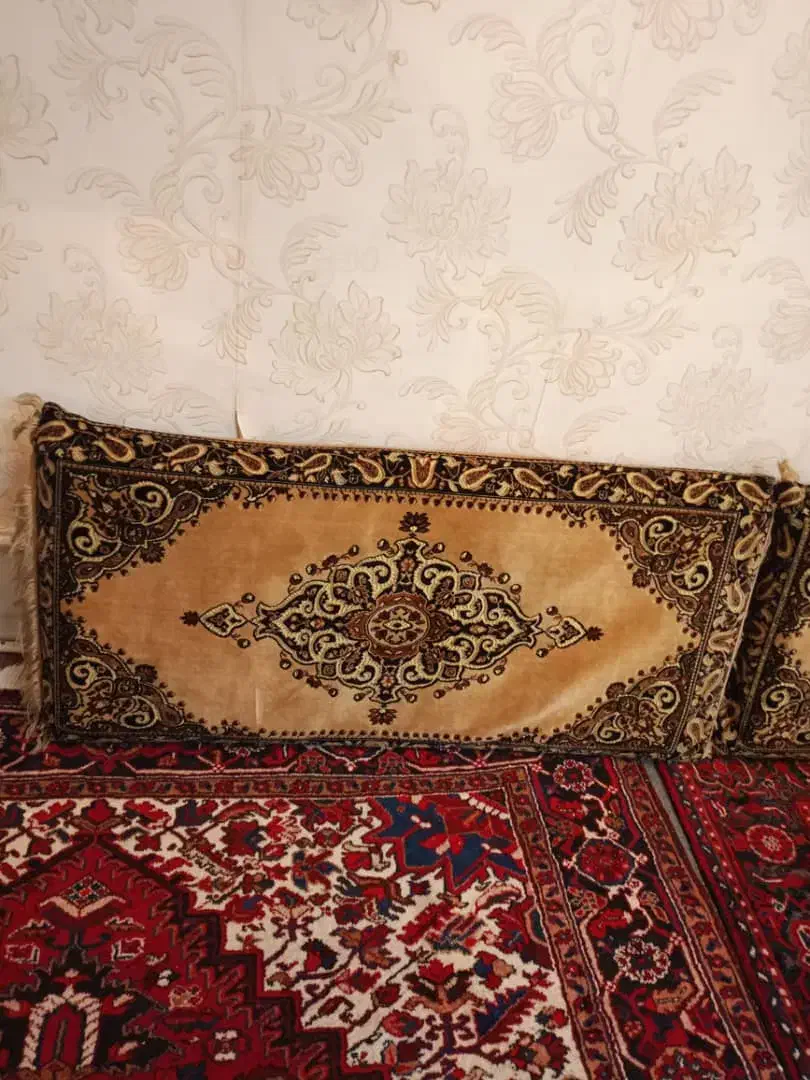 پشتی|پشتی|تبریز, |دیوار