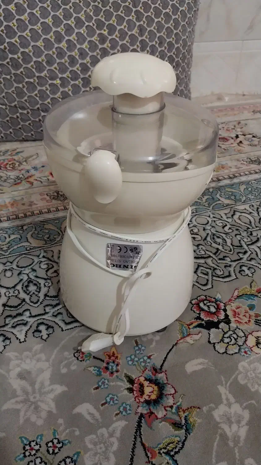 آبمیوه گیری|آبمیوه‌گیر و آب‌مرکبات‌گیر|نیشابور, خط کاشمر|دیوار