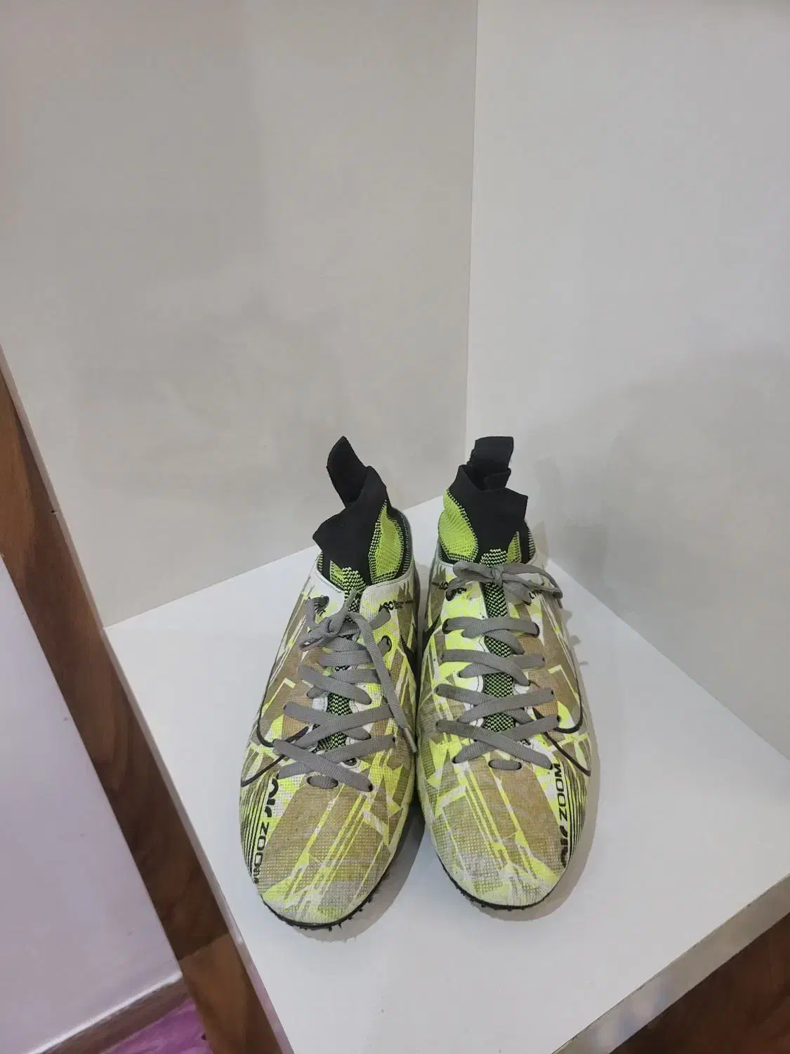 کفش چمن|کیف، کفش، کمربند|پارس‌آباد, |دیوار