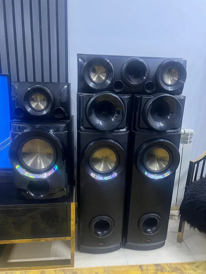 سیستم صوتی الجی حرفه ای در حد نو|سیستم صوتی خانگی|پرند, فاز ۴|دیوار