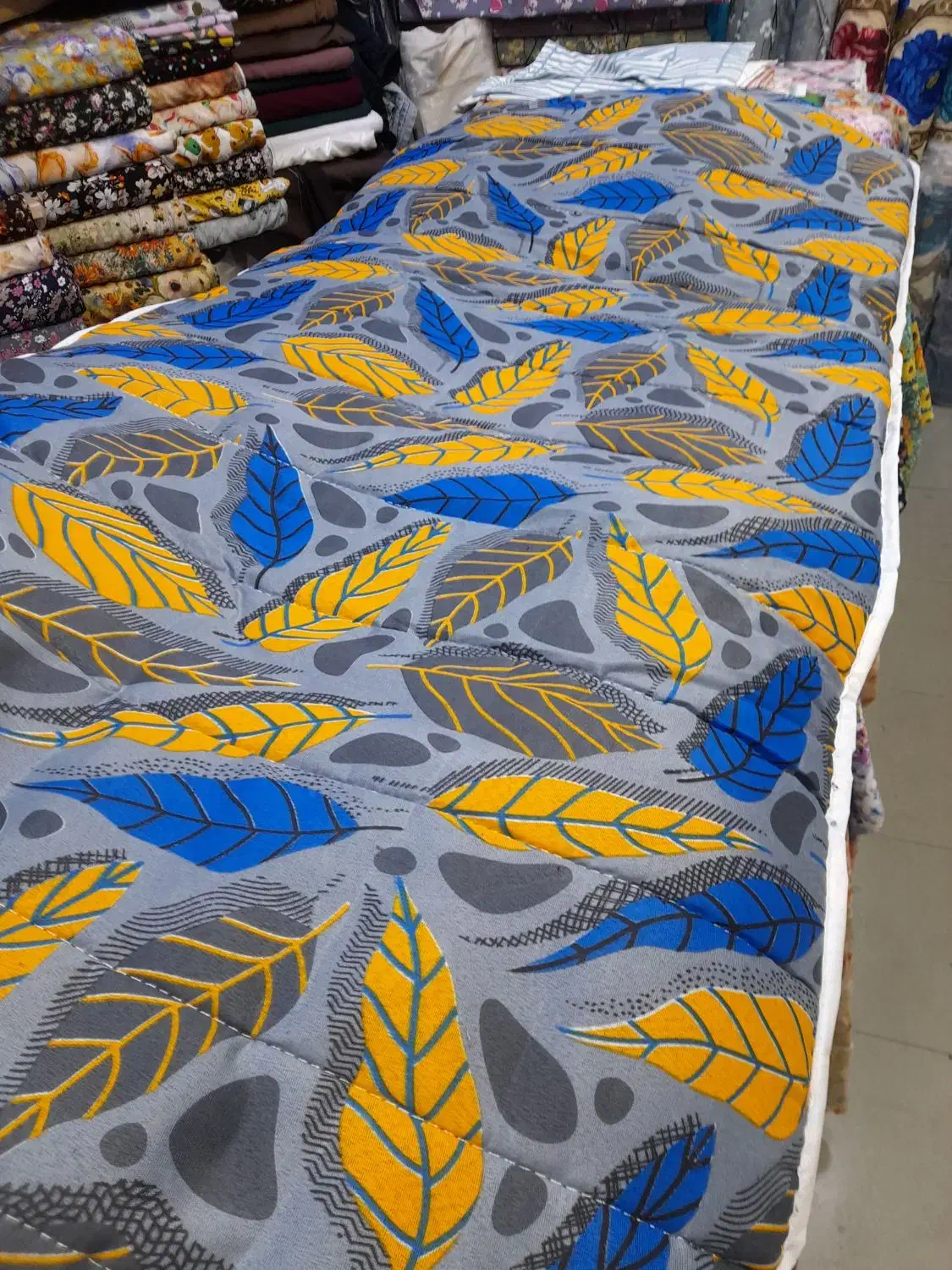 تشک مهمان درجه یک ۳ لایه با کاور|رختخواب، بالش، پتو|تهران, جوادیه|دیوار