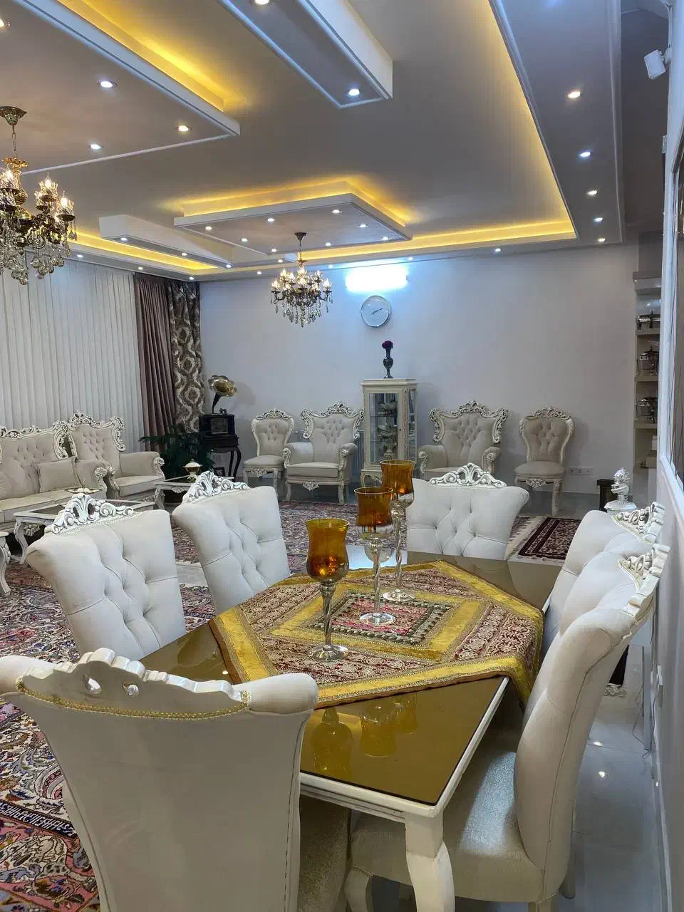 مبلمان|مبلمان خانگی و میز عسلی|تربت‌حیدریه, کاشانی|دیوار