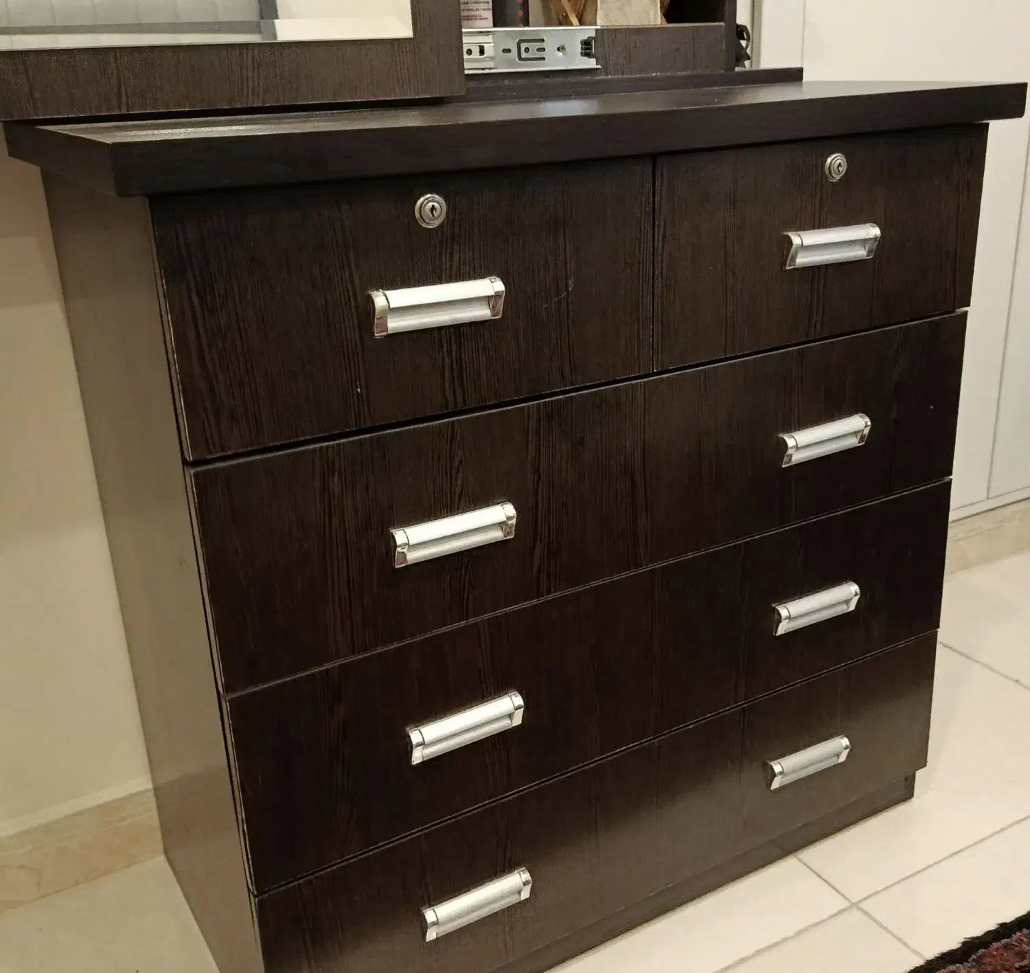 دراور تمیز ودر حد نو|جاکفشی، کمد، دراور|رباطکریم, شترخوار|دیوار