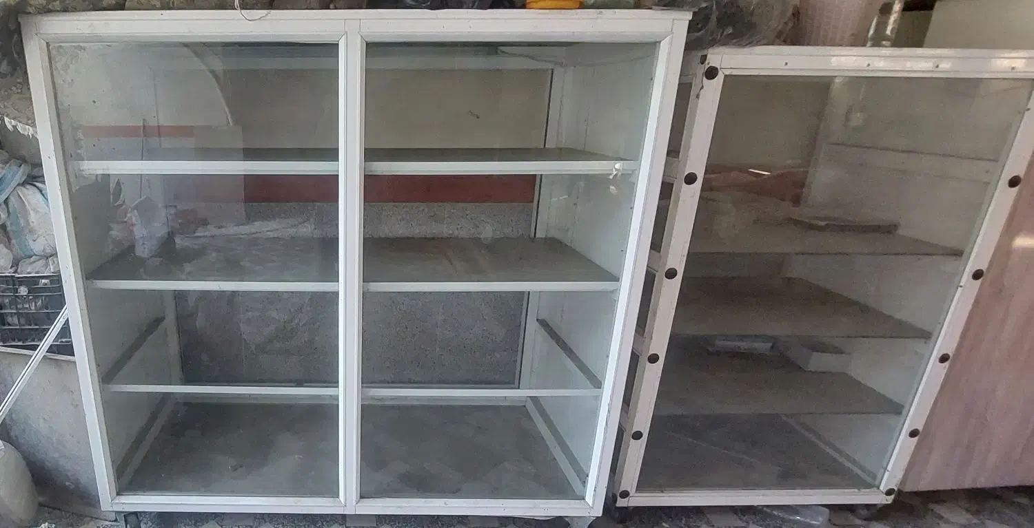 فروش ۲ عدد ویترین شیرینی خشک|فروشگاه و مغازه|قائمشهر, |دیوار