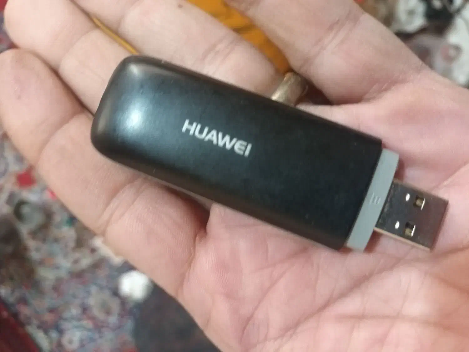 مودم فلشUSB (دانگل)..مودم هوآوی سیمکارت خور|مودم و تجهیزات شبکه|تهران, تهراننو|دیوار