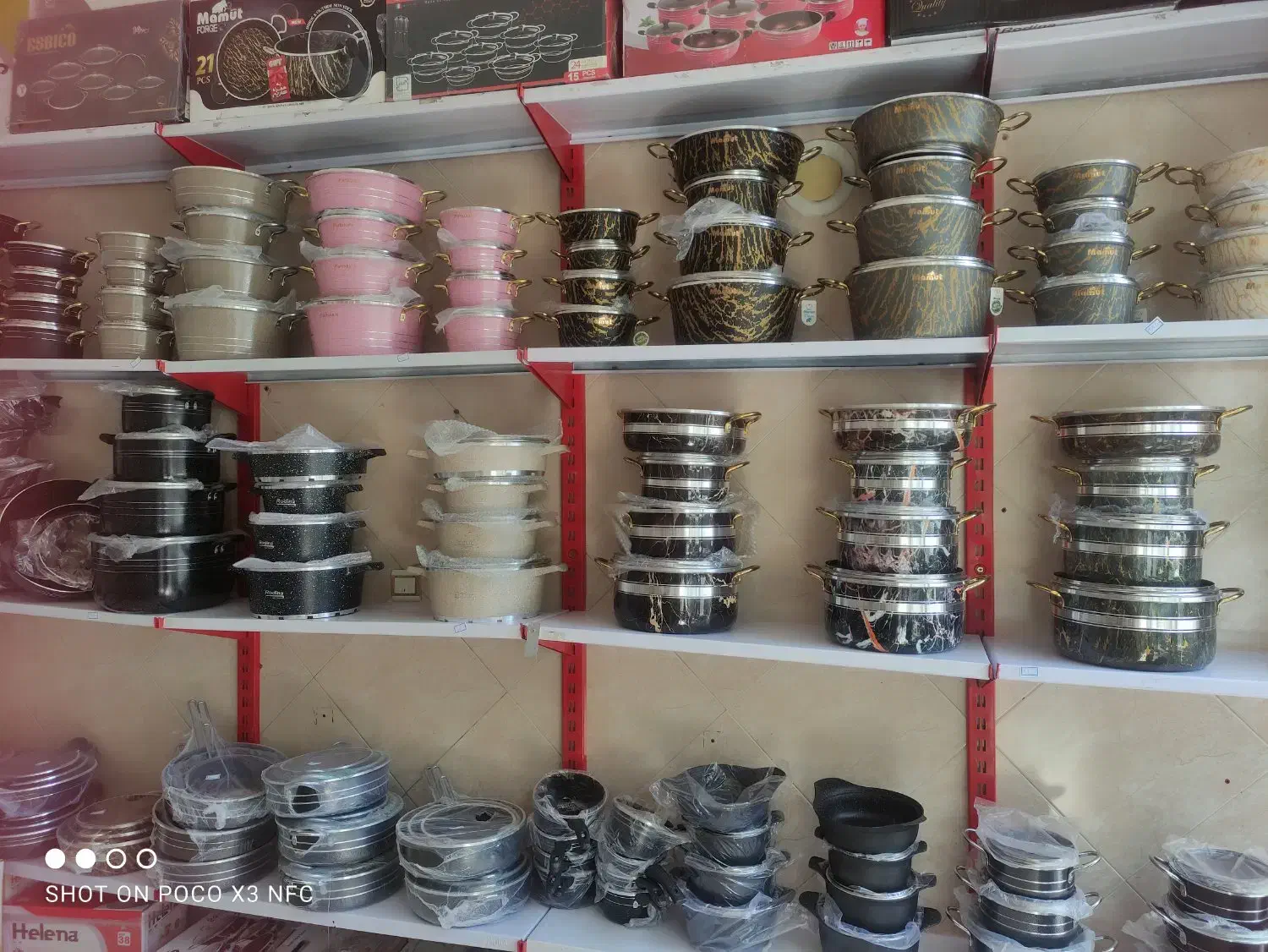 قابلمه چدن و گرانیت نو با گارانتی|ظروف پخت‌وپز|مشکین‌دشت, |دیوار