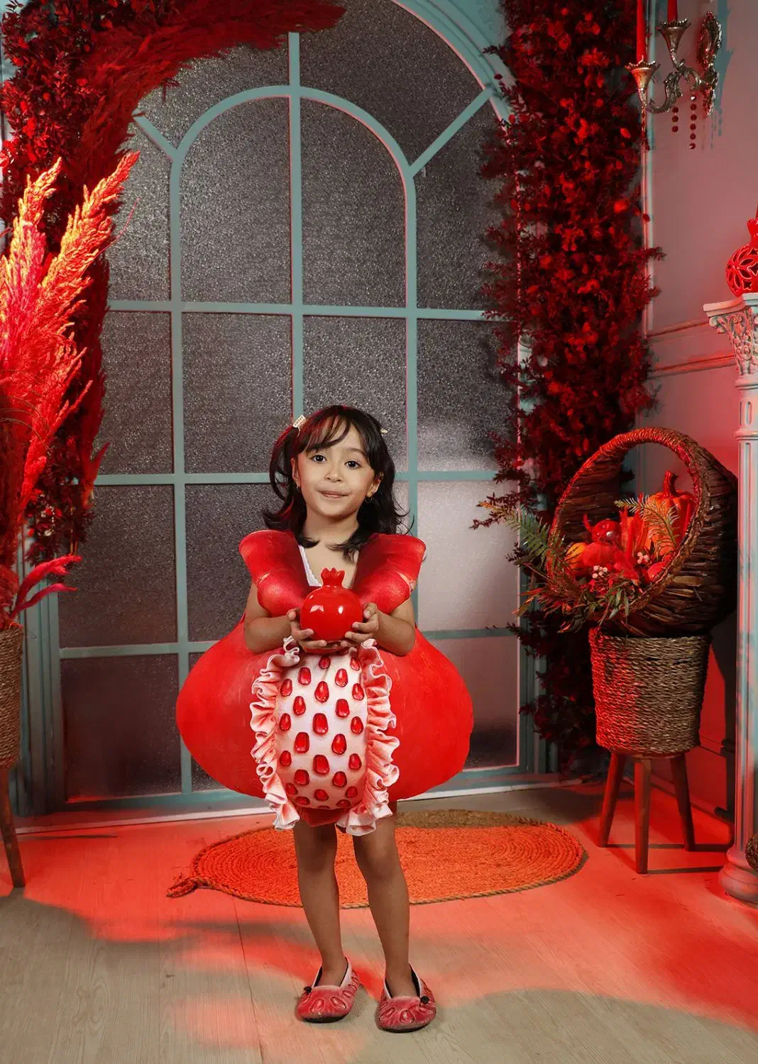 عکاسی آتلیه یلدایی با تن پوش انار و کدوتنبل|خدمات پذیرایی، مراسم|اردبیل, |دیوار