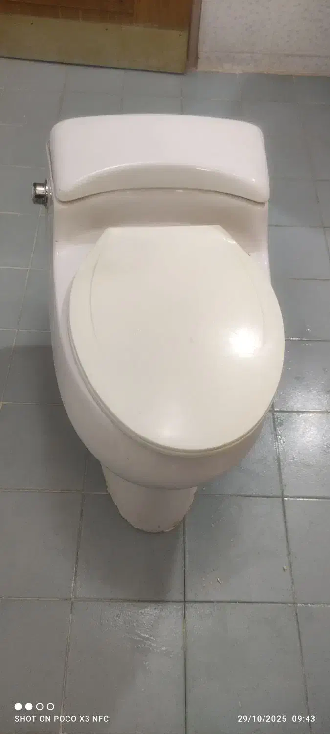 توالت فرنگی کامل|لوازم سرویس بهداشتی|اصفهان, فرهنگیان|دیوار