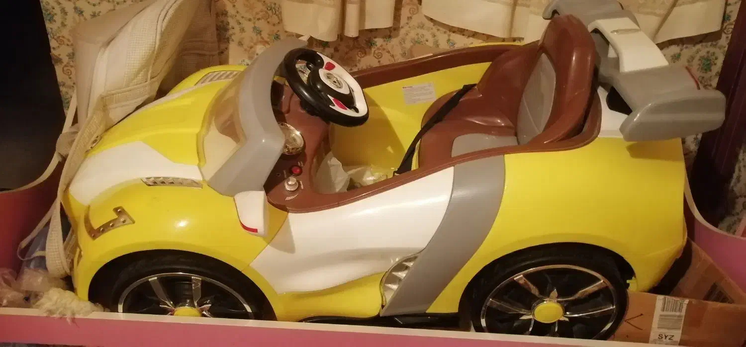 ماشین شارژی|اسباببازی بچه|جهرم, |دیوار